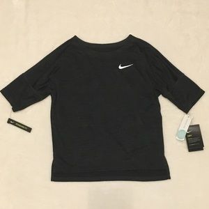 NWT Nike Dry Medalist Top- Standard Fit